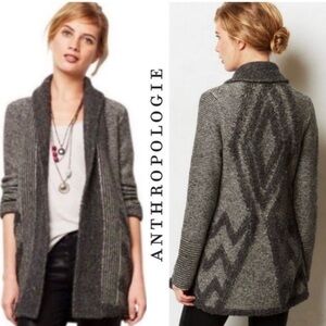 Anthropologie angel of the north Gray chevron cardigan Sweater medium